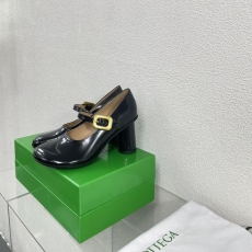 Bottega Veneta Shoes